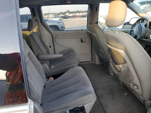 2C4GP54L85R269680 - 2005 CHRYSLER TOWN & COU TOURING GOLD photo 11