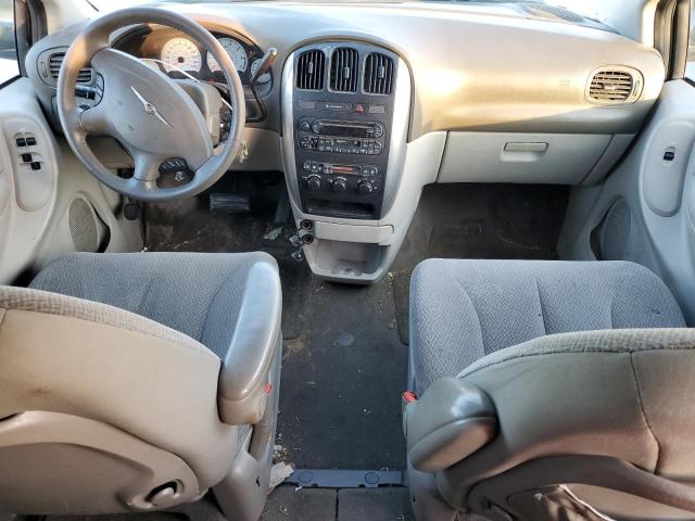 2C4GP54L85R269680 - 2005 CHRYSLER TOWN & COU TOURING GOLD photo 8