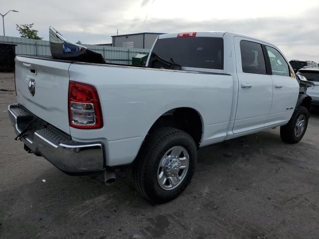 3C6UR5DL3NG176432 - 2022 RAM 2500 BIG HORN/LONE STAR WHITE photo 3