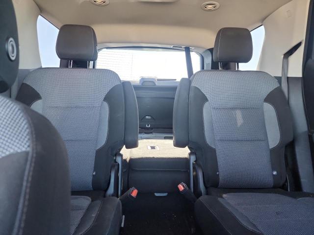 1GNERGKW0JJ188236 - 2018 CHEVROLET TRAVERSE LT WHITE photo 10