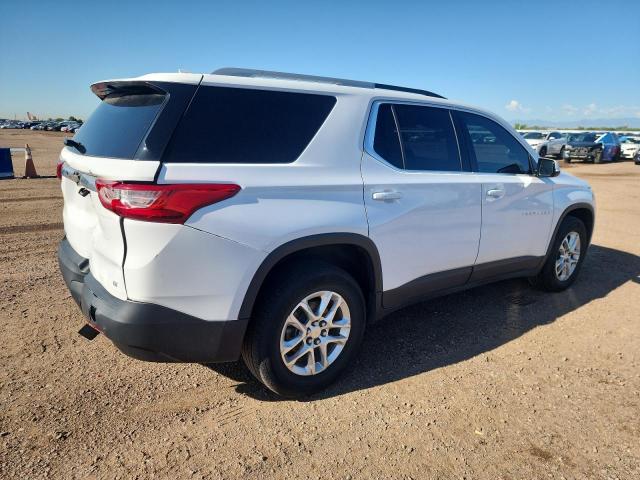 1GNERGKW0JJ188236 - 2018 CHEVROLET TRAVERSE LT WHITE photo 3