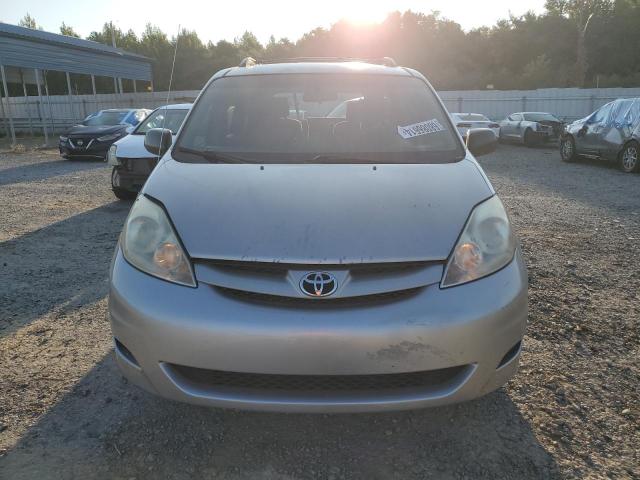 5TDBA23C06S071938 - 2006 TOYOTA SIENNA LE SILVER photo 5