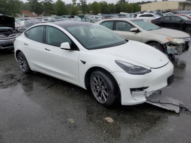 5YJ3E1EA0MF017152 - 2021 TESLA MODEL 3 WHITE photo 4