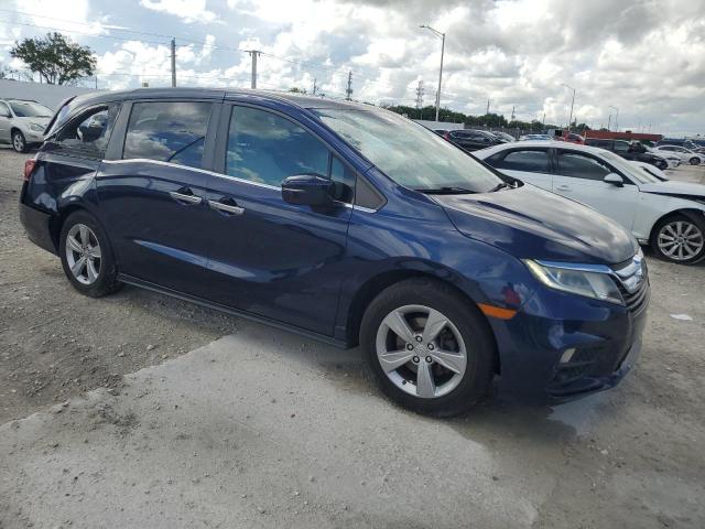 5FNRL6H7XJB050815 - 2018 HONDA ODYSSEY EXL 蓝色 照片 4