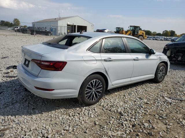 3VWCB7BU7KM140107 - 2019 VOLKSWAGEN JETTA S WHITE photo 3