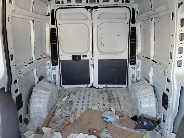 3C6TRVCG0JE112564 - 2018 RAM PROMASTER 2500 HIGH WHITE photo 10