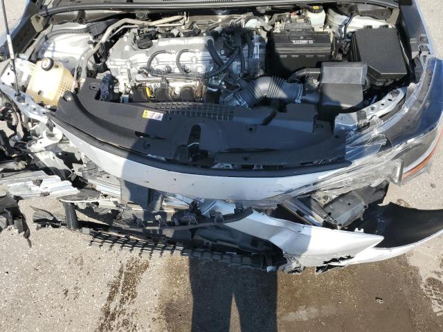 JTDEPRAE8LJ113080 - 2020 TOYOTA COROLLA LE SILVER photo 11