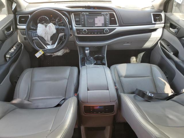 5TDJKRFH5FS110225 - 2015 TOYOTA HIGHLANDER XLE WHITE photo 8