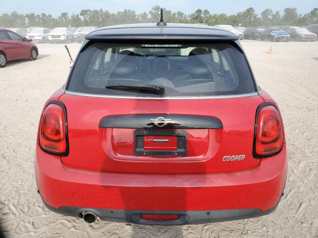 WMWXP5C53K2H32077 - 2019 MINI COOPER RED photo 6