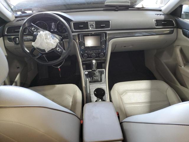 1VWBT7A36HC014901 - 2017 VOLKSWAGEN PASSAT SE 银色 照片 8