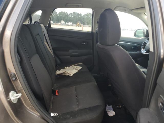 JA4AP3AU4HZ031739 - 2017 MITSUBISHI OUTLANDER ES BROWN photo 11