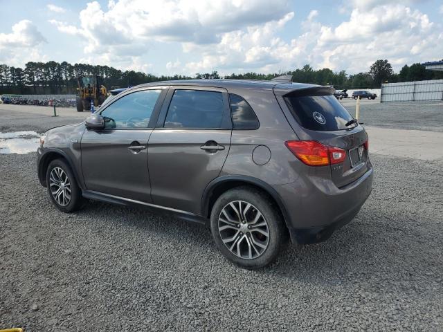 JA4AP3AU4HZ031739 - 2017 MITSUBISHI OUTLANDER ES BROWN photo 2