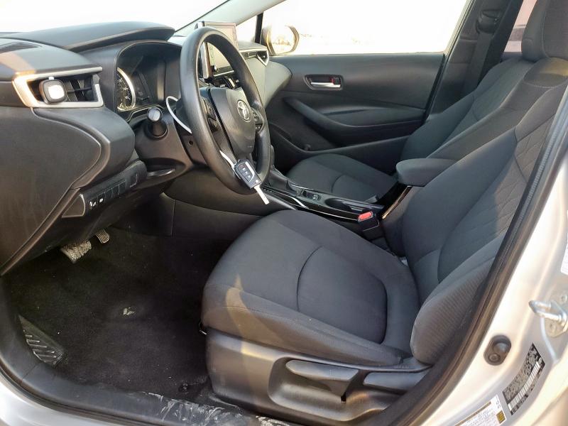 JTDEPRAE2LJ041597 - 2020 TOYOTA COROLLA LE SILVER photo 7