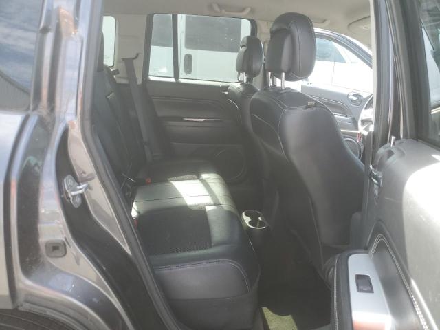 1C4NJDEB7GD637930 - 2016 JEEP COMPASS LATITUDE GRAY photo 11
