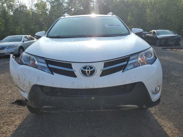 2T3RFREVXFW308523 - 2015 TOYOTA RAV4 XLE WHITE photo 5