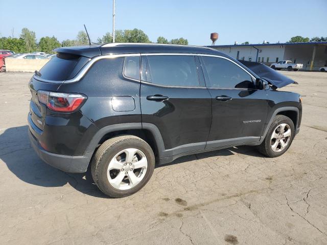 3C4NJDBB0KT661252 - 2019 JEEP COMPASS LATITUDE أسود صورة 3