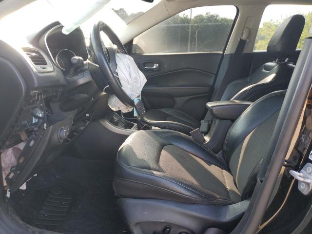 3C4NJDBB0KT661252 - 2019 JEEP COMPASS LATITUDE أسود صورة 7