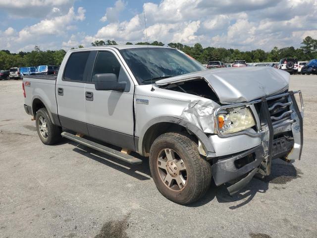 1FTPW14575KD57079 - 2005 FORD F150 SUPERCREW SILVER photo 4