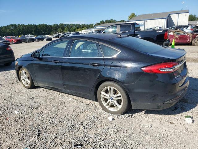 3FA6P0H77JR284418 - 2018 FORD FUSION SE BLACK photo 2