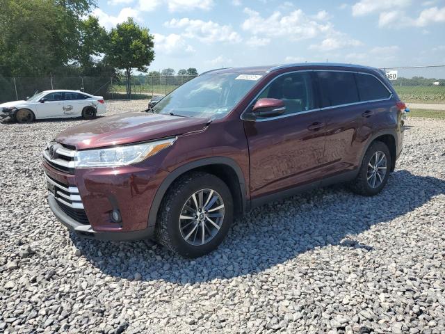 2019 TOYOTA HIGHLANDER SE, 