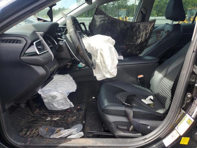 4T1B11HK6JU674743 - 2018 TOYOTA CAMRY L BLACK photo 7