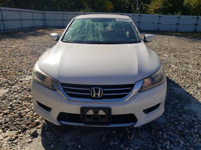 1HGCR2F34EA134237 - 2014 HONDA ACCORD LX WHITE photo 5