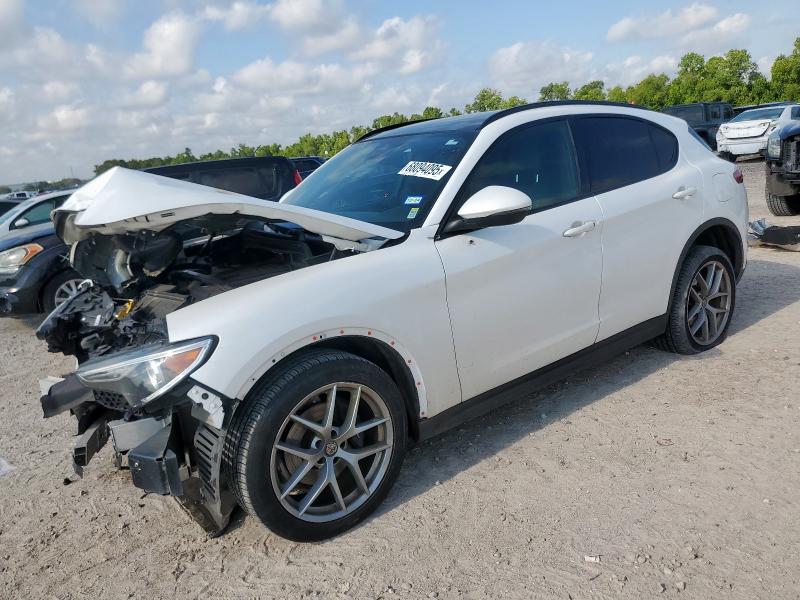 ZASFAKNNXJ7B71507 - 2018 ALFA ROMEO STELVIO TI SPORT WHITE photo 1