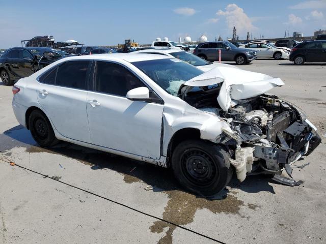 4T4BF1FK1FR477495 - 2015 TOYOTA CAMRY LE WHITE photo 4