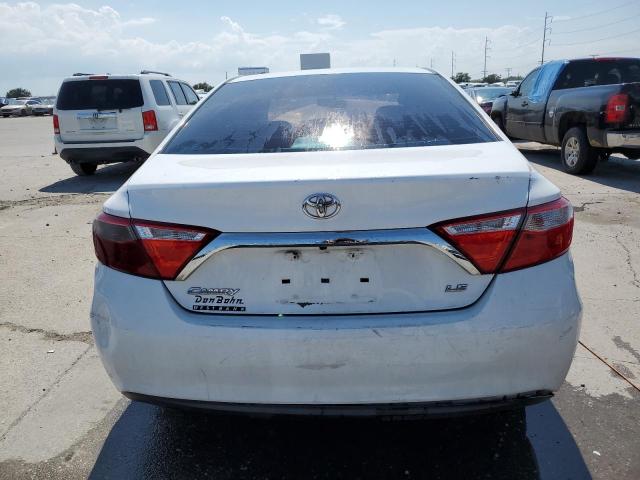 4T4BF1FK1FR477495 - 2015 TOYOTA CAMRY LE WHITE photo 6