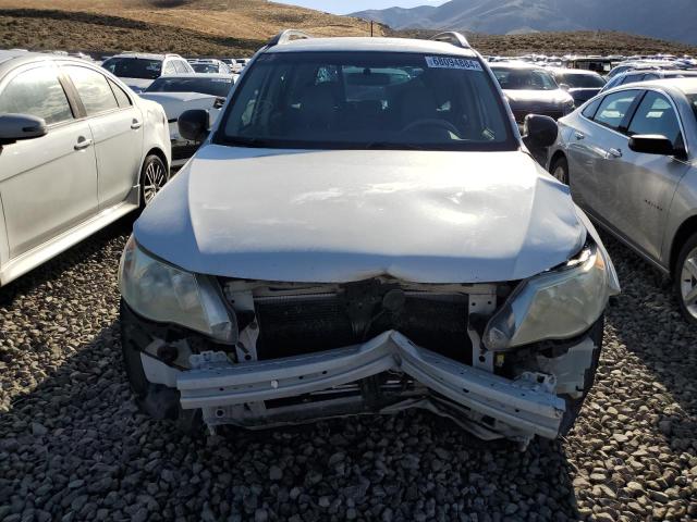 JF2SH6BC8AH771211 - 2010 SUBARU FORESTER XS Weiß Foto 5