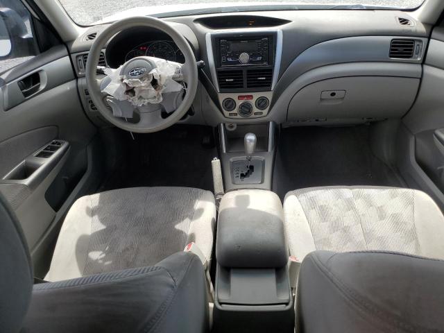 JF2SH6BC8AH771211 - 2010 SUBARU FORESTER XS Weiß Foto 8