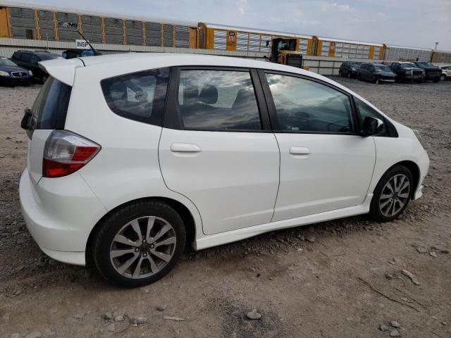 JHMGE8H59DC012679 - 2013 HONDA FIT SPORT WHITE photo 3