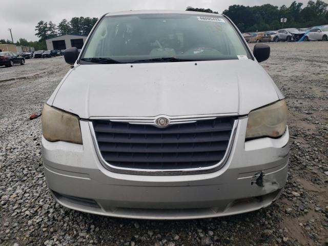 2A8HR44H88R726621 - 2008 CHRYSLER TOWN & COU LX SILVER photo 5