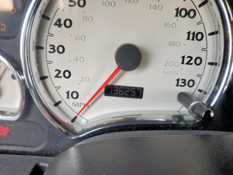 5GZCZ63495S830636 - 2005 SATURN VUE TURQUOISE photo 9