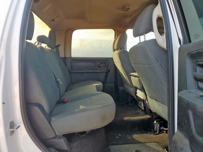 3C6UR5HL2HG780925 - 2017 RAM 2500 ST WHITE photo 10