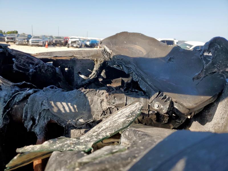 3C6UR5HL2HG780925 - 2017 RAM 2500 ST WHITE photo 9