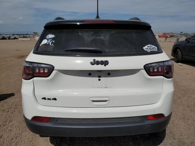 3C4NJDBB4KT661948 - 2019 JEEP COMPASS LATITUDE 白色 照片 6