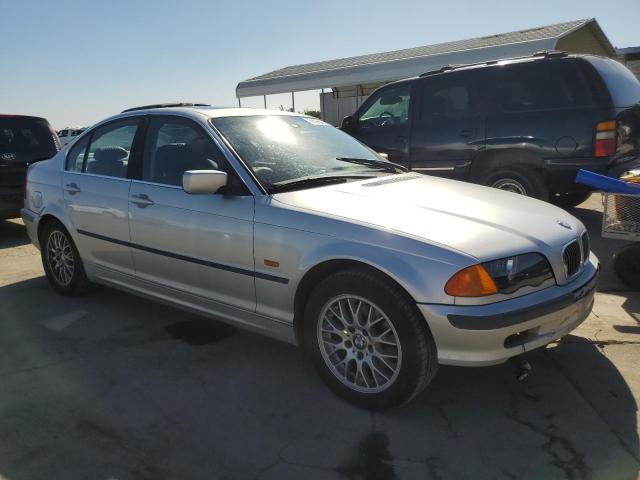 WBAAM5336XFR07352 - 1999 BMW 328 I AUTOMATIC SILVER photo 4