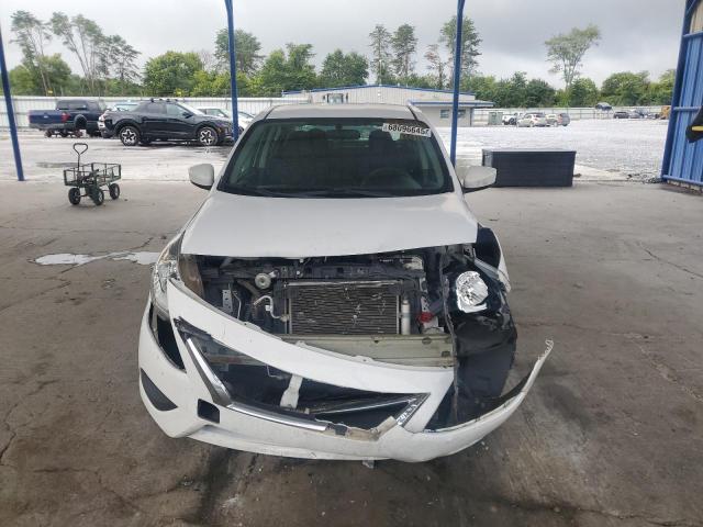 3N1CN7AP4JL803016 - 2018 NISSAN VERSA S 白色 照片 5