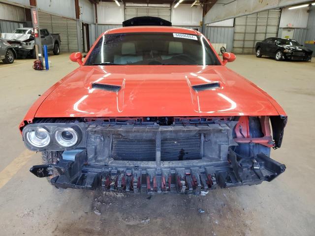 2C3CDZFJ8GH300983 - 2016 DODGE CHALLENGER R/T SCAT PACK ORANGE photo 5