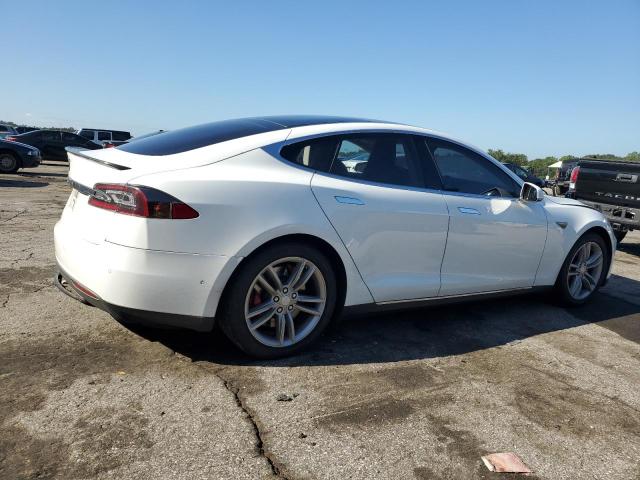 5YJSA1S2XFF089287 - 2015 TESLA MODEL S 70D WHITE photo 3