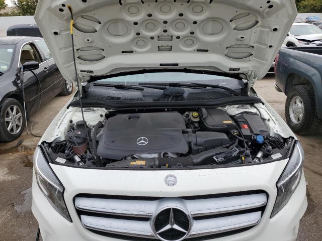 WDCTG4EB4FJ160535 - 2015 MERCEDES-BENZ GLA 250 WHITE photo 12