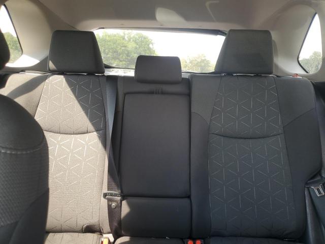 4T3RWRFV3MU038868 - 2021 TOYOTA RAV4 XLE WHITE photo 10