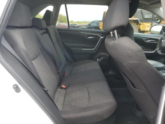 4T3RWRFV3MU038868 - 2021 TOYOTA RAV4 XLE WHITE photo 11