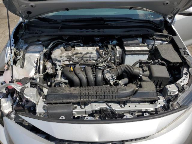 5YFEPMAE4MP256690 - 2021 TOYOTA COROLLA LE SILVER photo 11