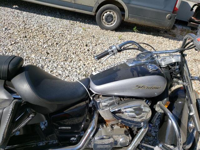 JH2RC50315M101996 - 2005 HONDA VT750 CA SILVER photo 5