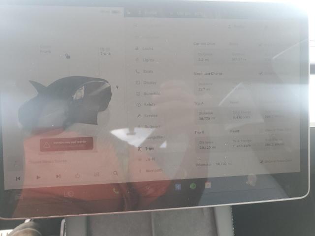 7SAYGDEF9PF751499 - 2023 TESLA MODEL Y 黑色 照片 9