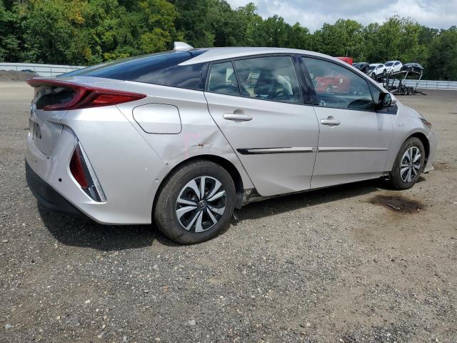 JTDKARFP0H3004140 - 2017 TOYOTA PRIUS PRIM 银色 照片 3