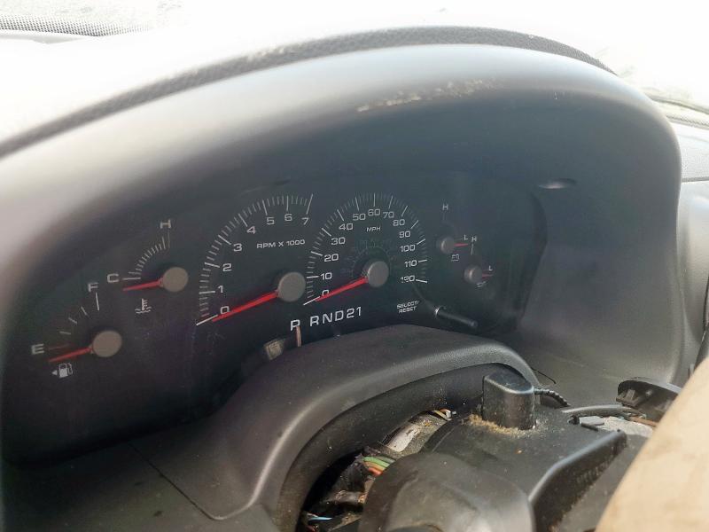 1FMRU15W24LA09068 - 2004 FORD EXPEDITION XLT BLACK photo 9