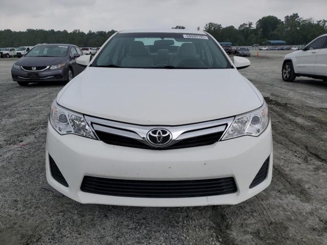 4T1BF1FK2CU562531 - 2012 TOYOTA CAMRY BASE WHITE photo 5